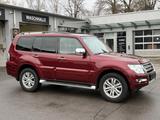 Mitsubishi Pajero 3.2 DI-D 2.Hand*4x4*Schiebedach*7 Sitze* - Mitsubishi Pajero mit Schiebedach