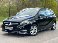 Fahrzeugabbildung Mercedes-Benz B180 Style *Navi*Sitzhzg*Allwetter*Totwinkl*LED*