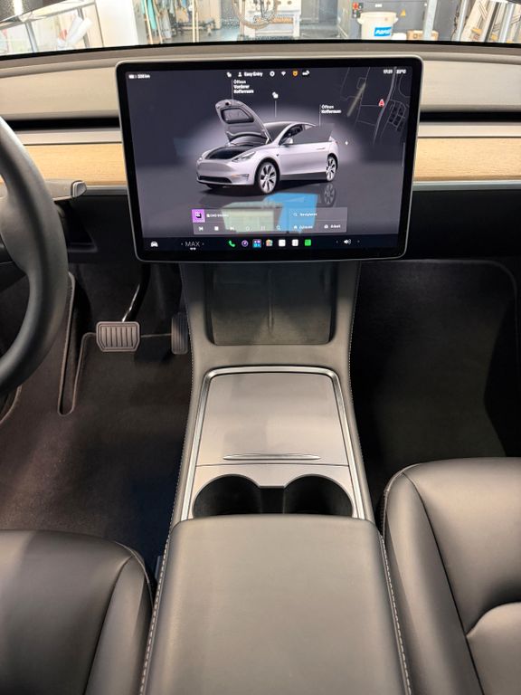Image of Tesla Model Y
