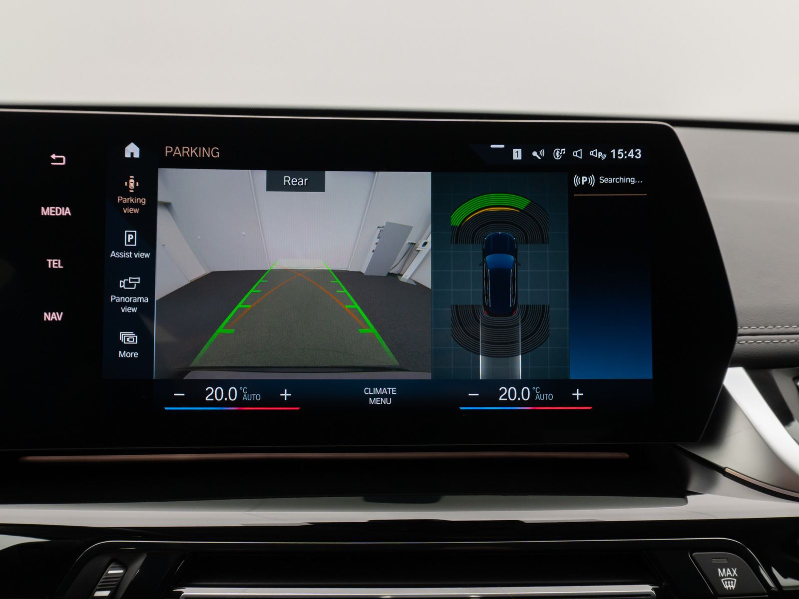 Fahrzeugabbildung BMW X1 sD18i xLine Kamera DAB Komfort Alarm AHK LED