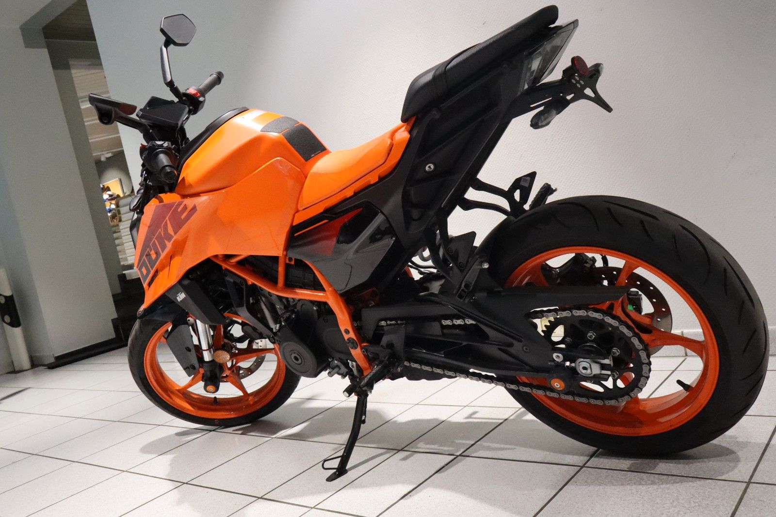 Fahrzeugabbildung KTM 390 Duke