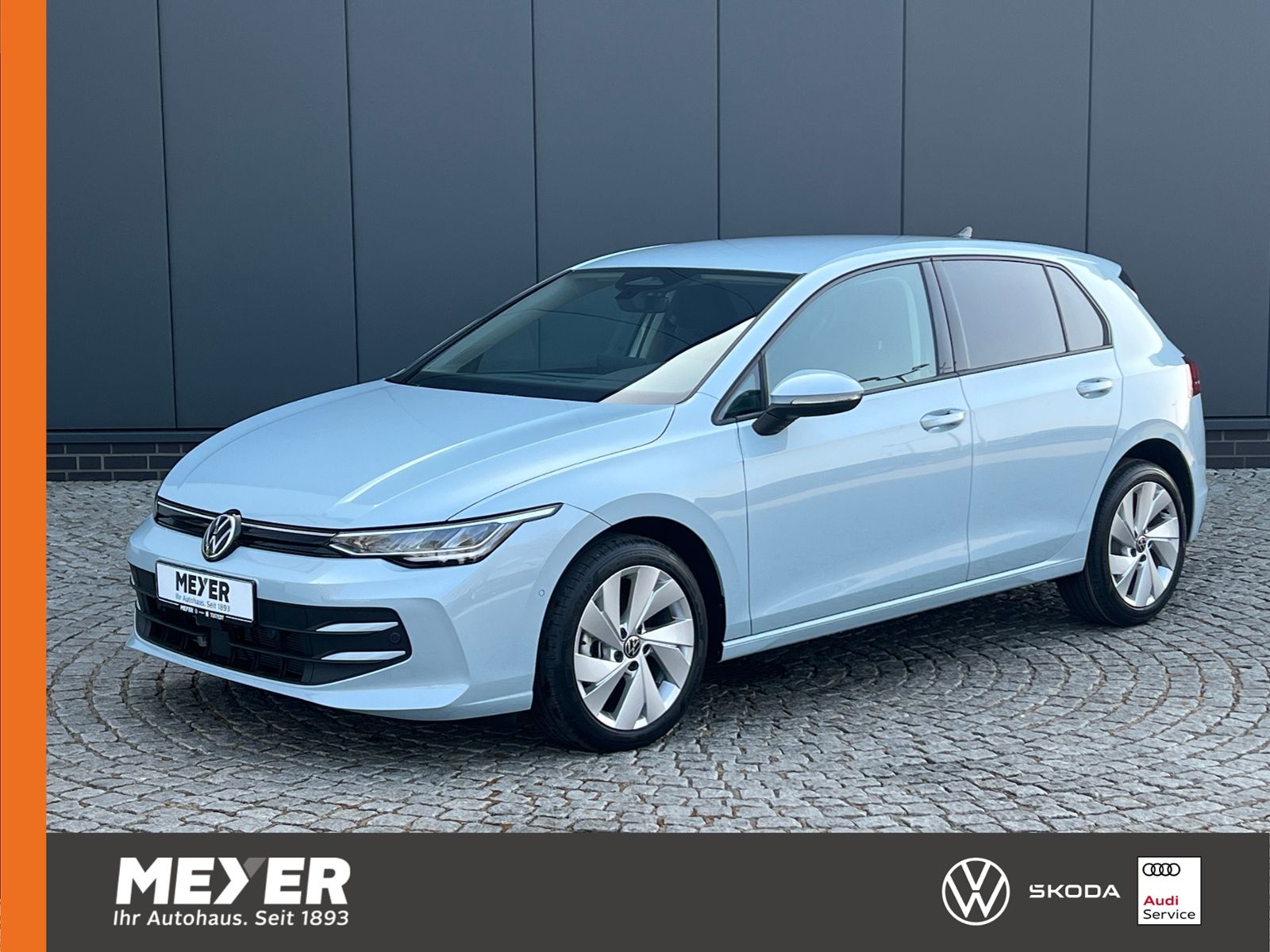 Fahrzeugabbildung Volkswagen Golf VIII Life 1.5 TSI *ACC, Light Assist, Sitzh