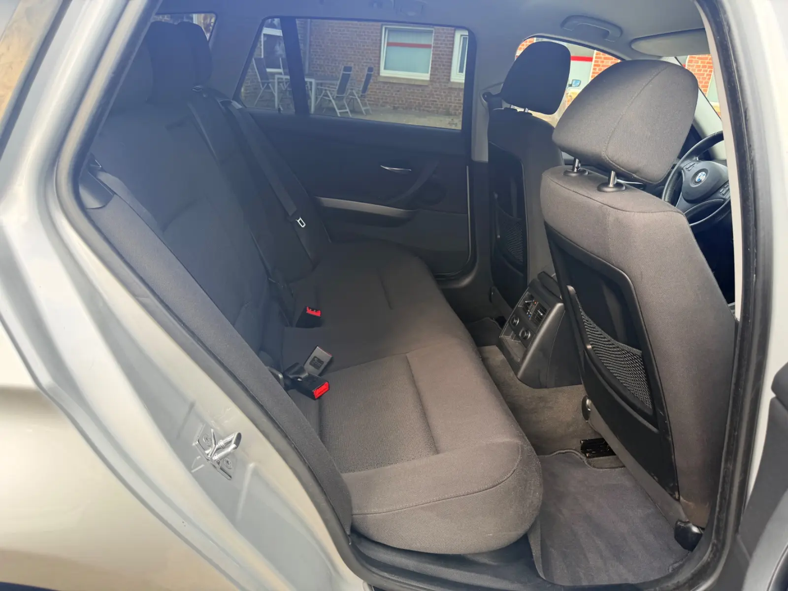 BMW 320 2008 — photo 13