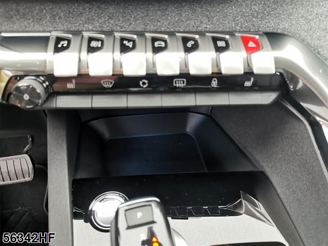 Fahrzeugabbildung Peugeot 3008 1.2 PureTech 130, Allure