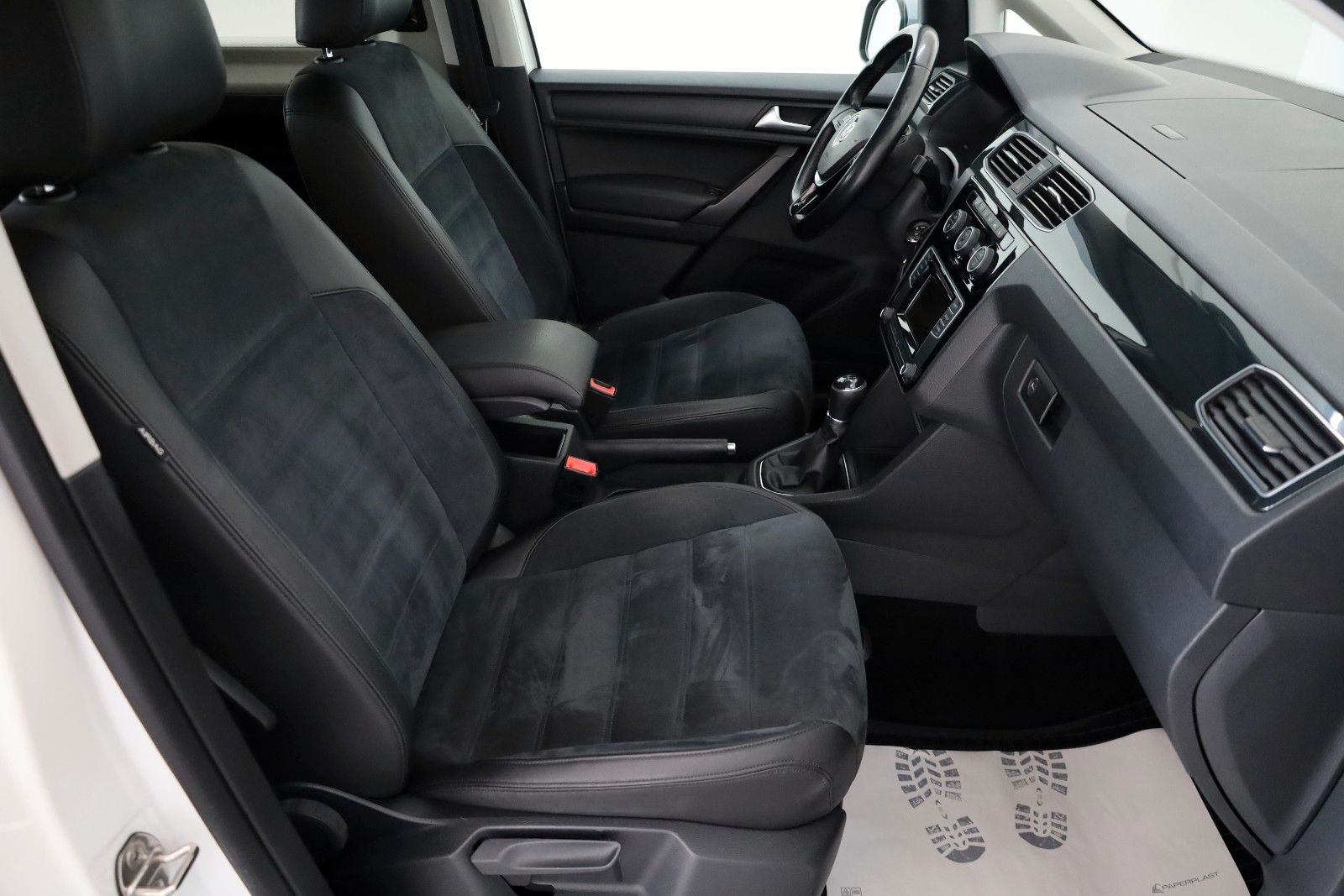 Fahrzeugabbildung Volkswagen Caddy Maxi Highline BMT, 7Sitzer,GSD,Kamera,AHK