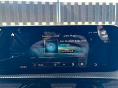 Fahrzeugabbildung Mercedes-Benz A 250 AMG-Style Leder Navi Sitzh LED 18"AMG