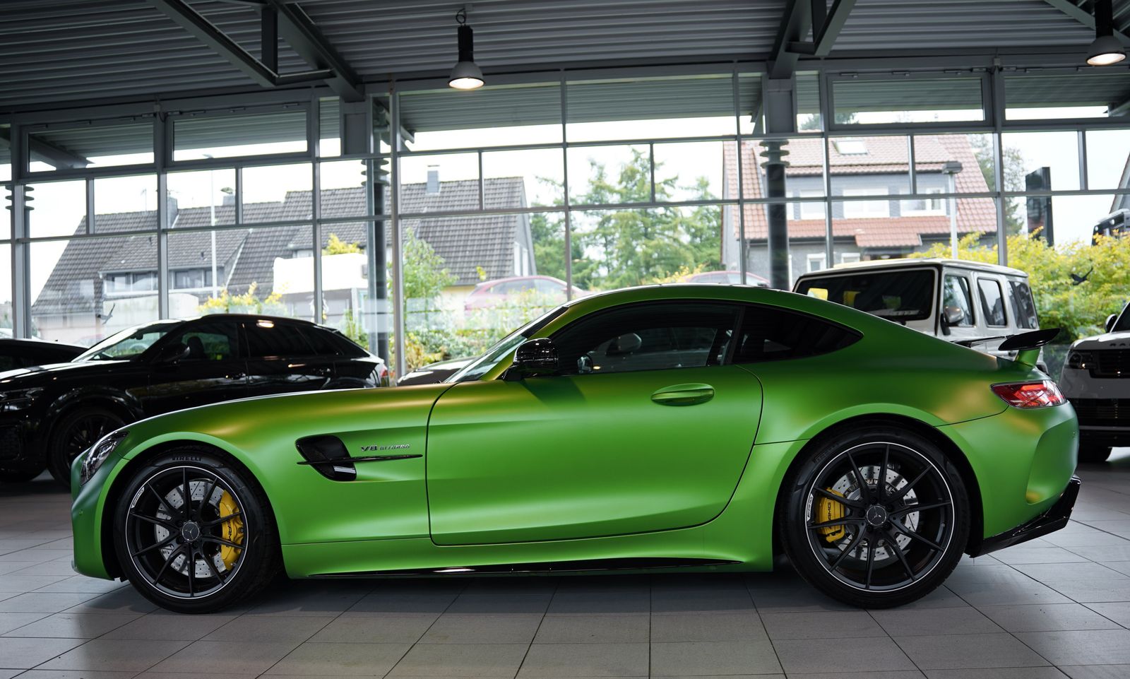 Mercedes Benz Amg Gt R