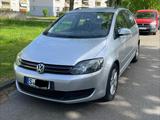 Volkswagen Golf Plus 1.4 TSI DSG Automatik - VW Golf Plus Gebrauchtwagen in Stuttgart
