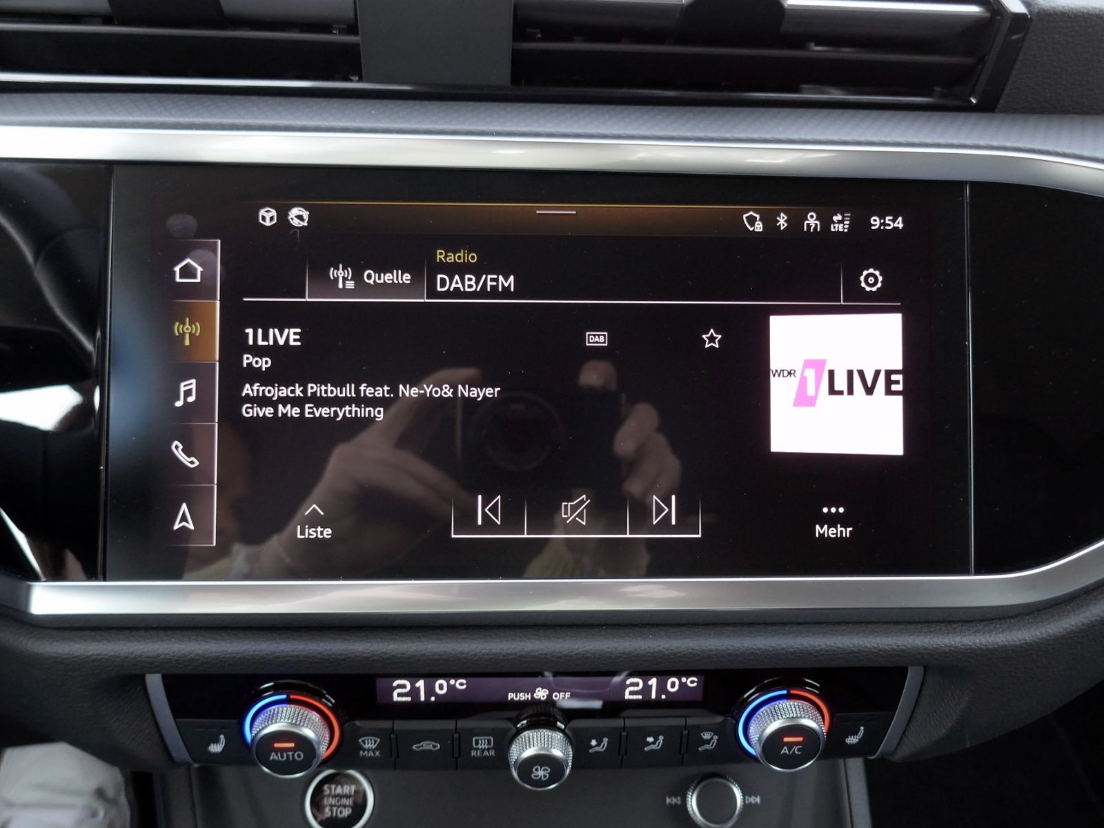 Fahrzeugabbildung Audi Q3 35 Advanced 2.0 TDI S-tronic | LED AHK RFK