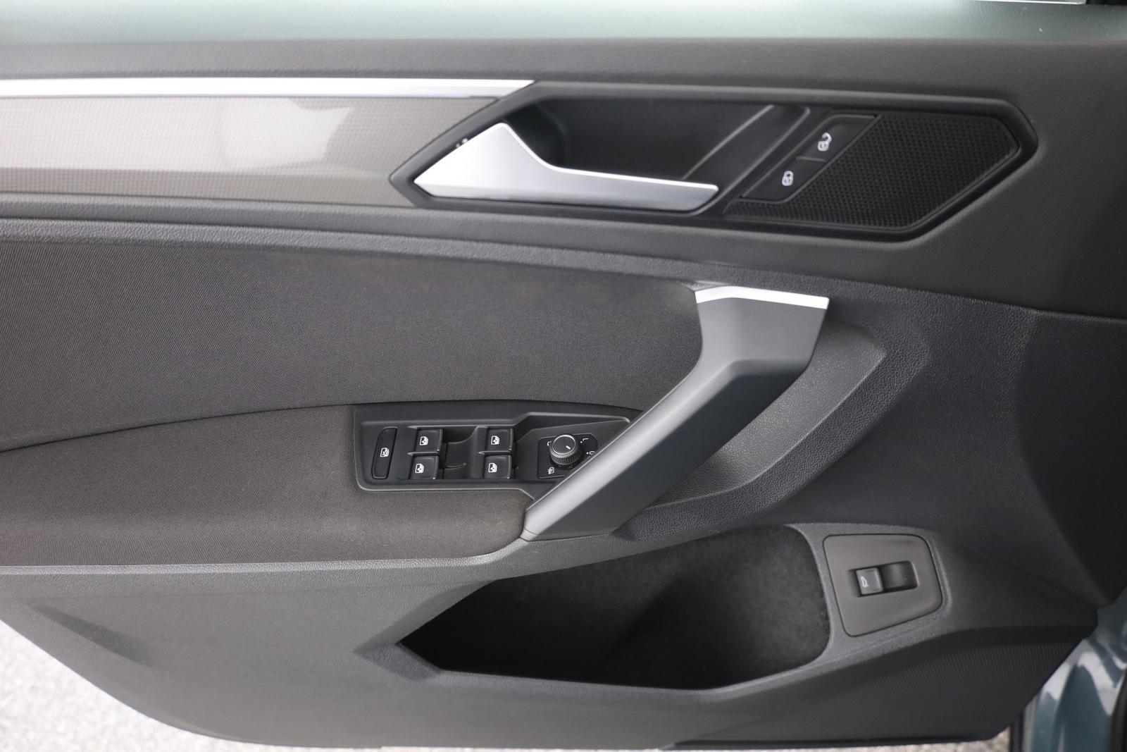 Volkswagen Tiguan 1.5 TSI DSG R-Line LED Navi Kamera AHK, миниатюра 21