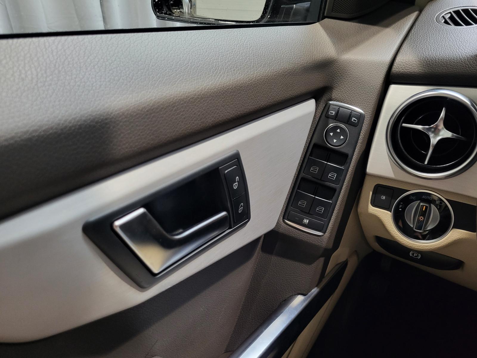 Mercedes-Benz GLK 200 CDI *Navi| Pano| Tempomat| Xenon*