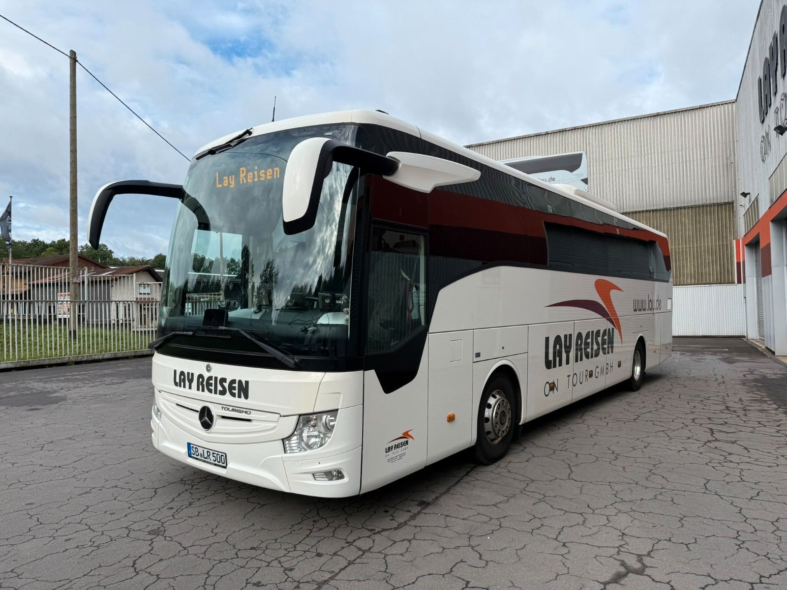MERCEDES-BENZ  2019 - Image 4 of 30