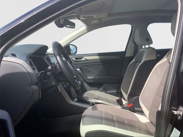 T-Roc Style 1.5 TSI DSG PDC,SHZ,NAV ,PANO.