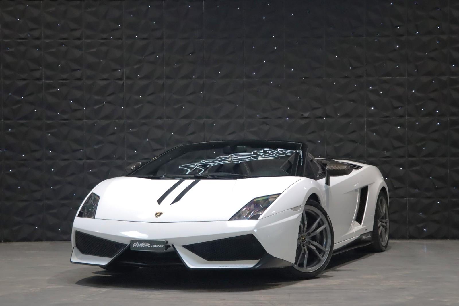 Lamborghini Gallardo LP570-4 Spyder Performante - Lift