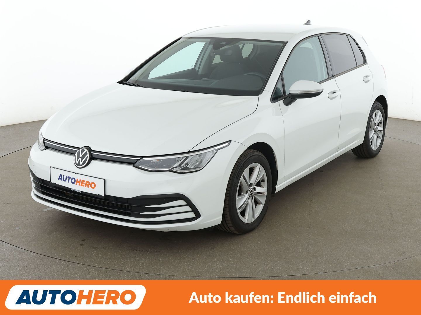 Volkswagen Golf VIII 2.0 TDI Life Aut.*NAVI*LED*PDC*ACC*SHZ