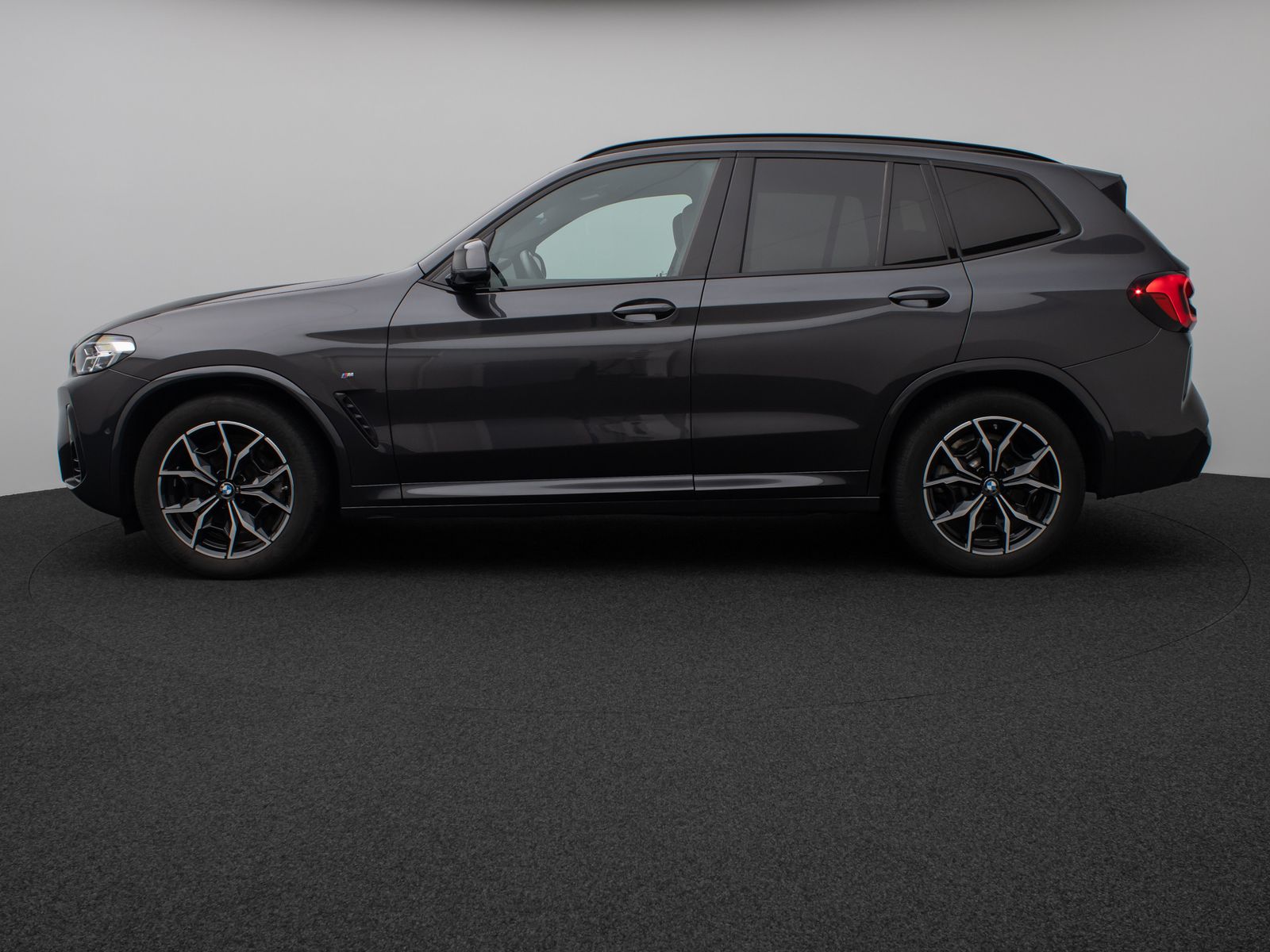 Fahrzeugabbildung BMW X3 xD20d  M Sport Kamera DAB HiFi Komfort 19Zoll