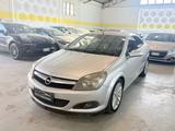 Opel Astra TwinTop 1.9 16V CDTI 150CV Cosmo - Opel Astra: Twintop Cosmo