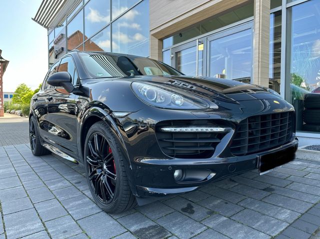 Porsche Cayenne~GTS~Leder~Scheckheft~Luftfederung 21 Zol