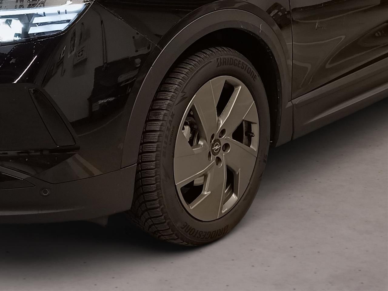 Fahrzeugabbildung Opel Grandland GS MildHybrid 107KW AT//SHZ/LHZ/RKF/Na