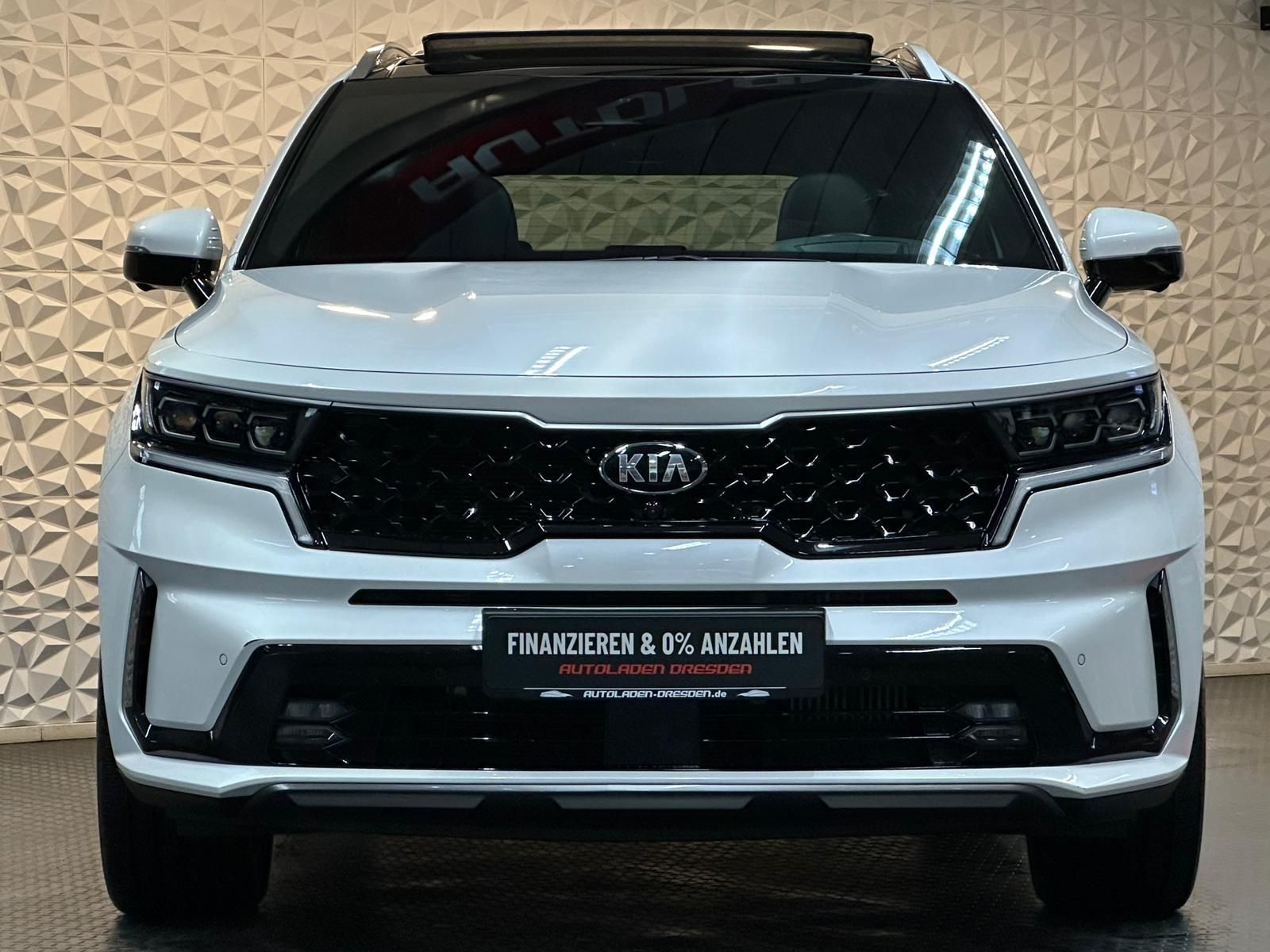 KIA Sorento 2.2CRDi PLATINUM 4WD* LED#4xSHZ#LH#KEYLE - Image 3