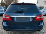 Mercedes-Benz E 500 V8 Leder Xenon Navi Scheckheft Harman-Kard - Mercedes-Benz E 500: Kombi