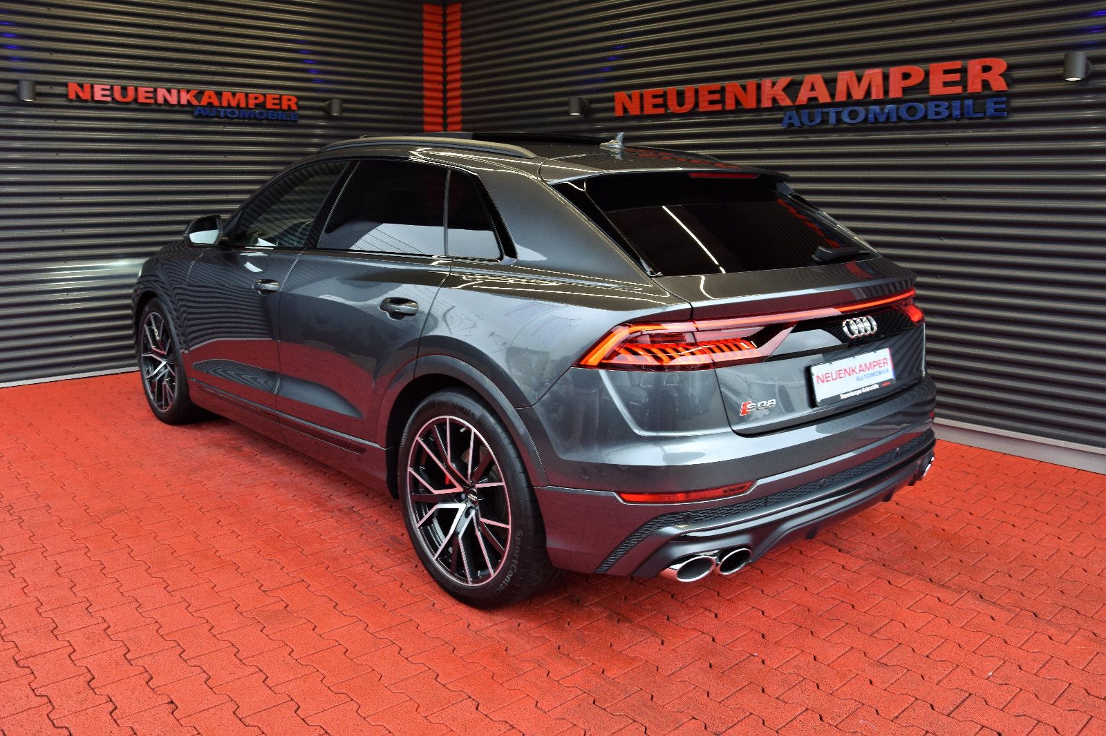 Fahrzeugabbildung Audi SQ8 4.0 TDI quattro Pano Sitzlüft Nachts.ACC B&O