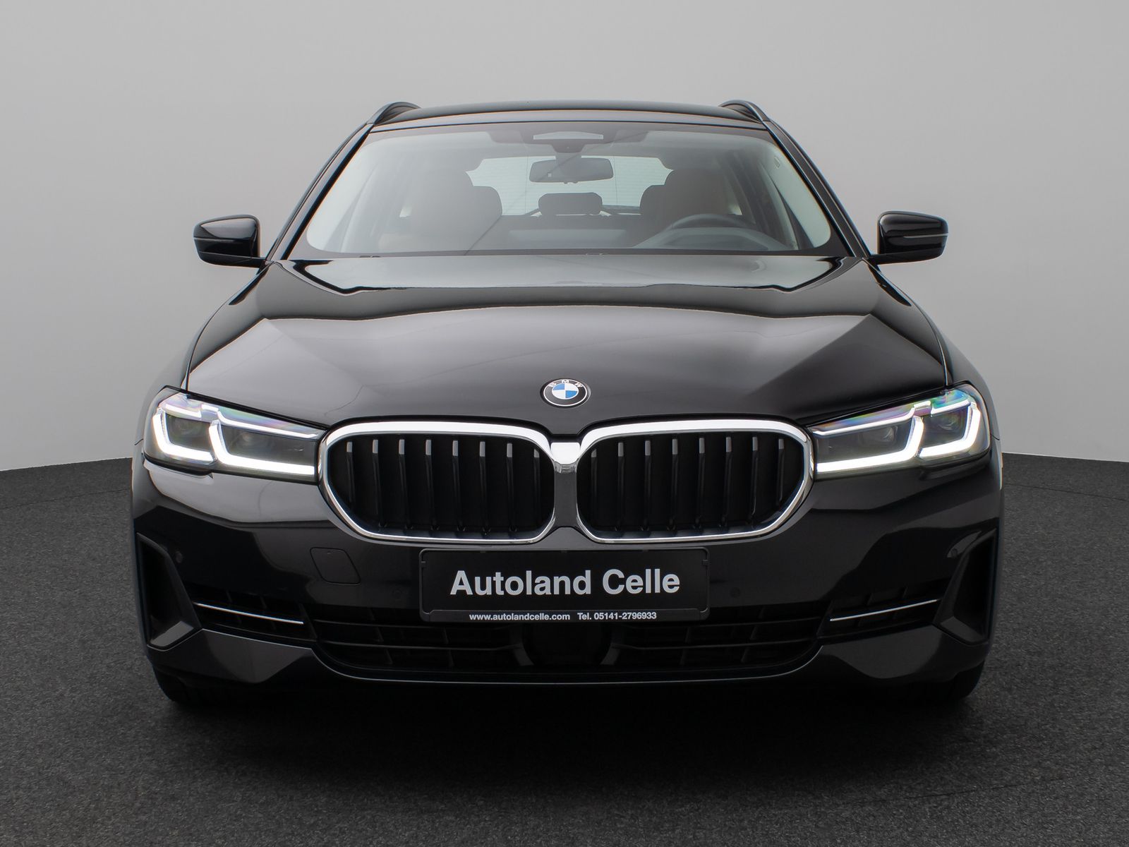Fahrzeugabbildung BMW 540i xD Laser HUD DAB HiFi AHK Komfort Alarm