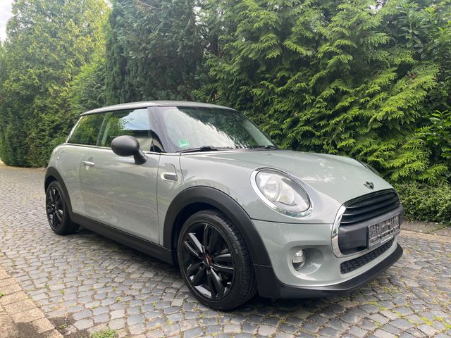 MINI ONE_FIRST Mini 3-trg. One First