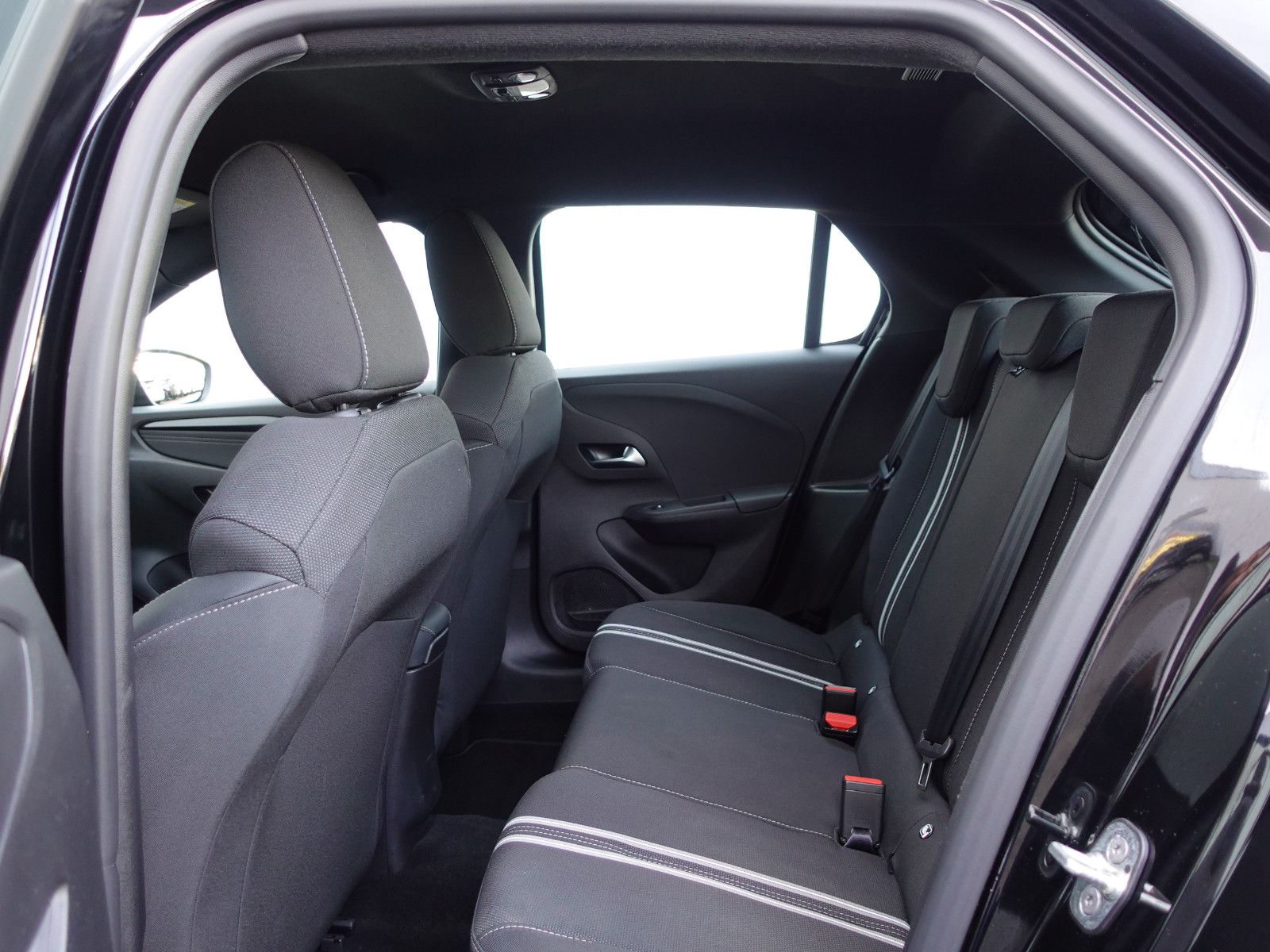 Fahrzeugabbildung Opel Corsa GS 1.2T,Kamera,Sitzhzg,17"Alu,LED,DAB+,PP