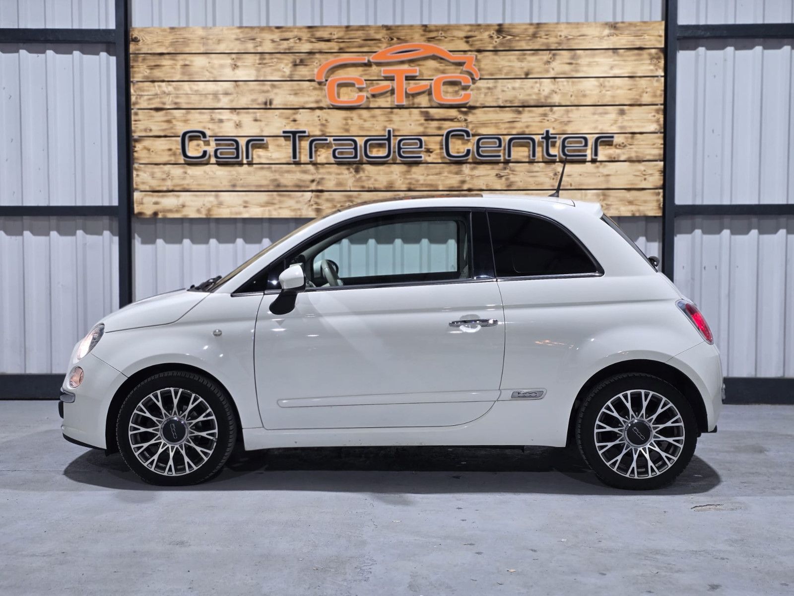 Fahrzeugabbildung Fiat 500 Lounge/Klima/Panorama/EURO6/TÜV-NEU/Garantie