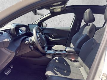 Peugeot 208 1.2 Puretech 100 GT-Line AHK+Kam.+KeyLess+LM