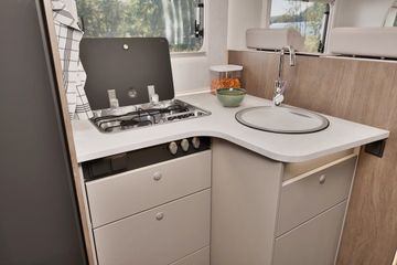 Carado T 328 PRO+ KLIMA NAVI TV