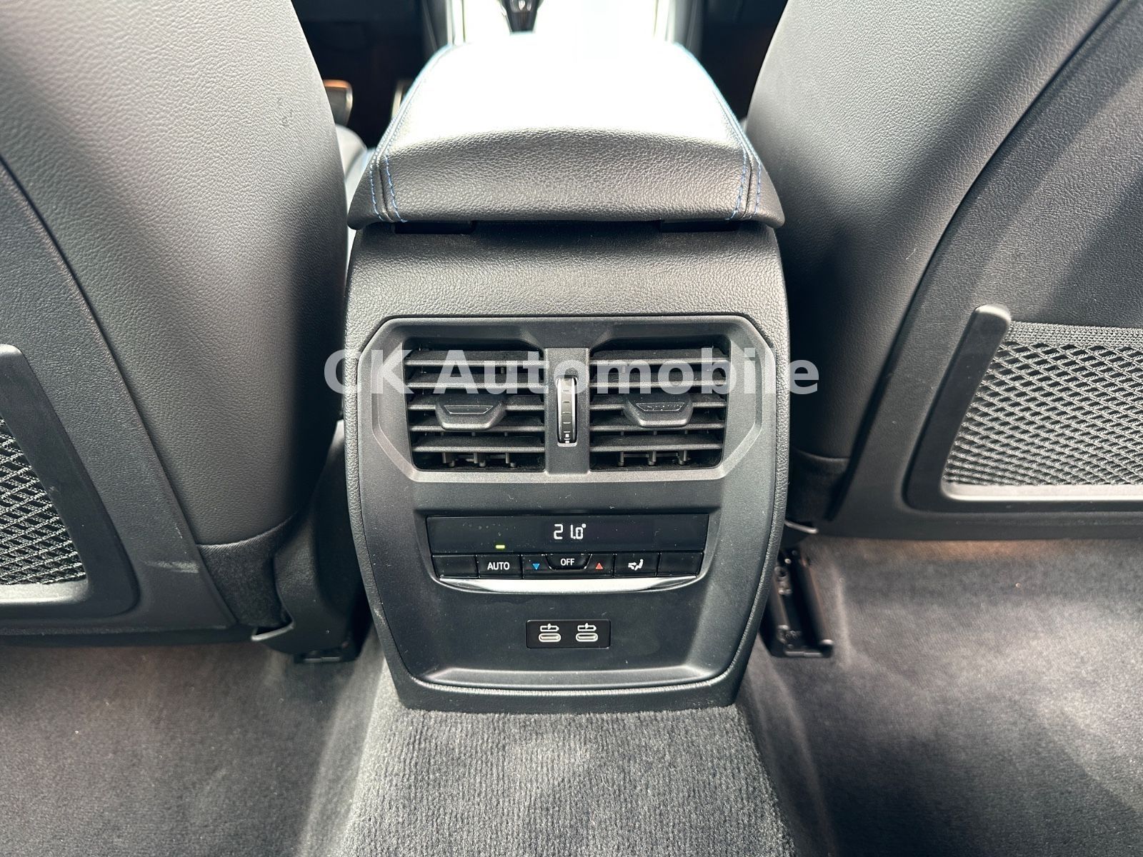 Fahrzeugabbildung BMW 330d Lim. M-Sport /Shadow-Line/Navi/Leder/LED