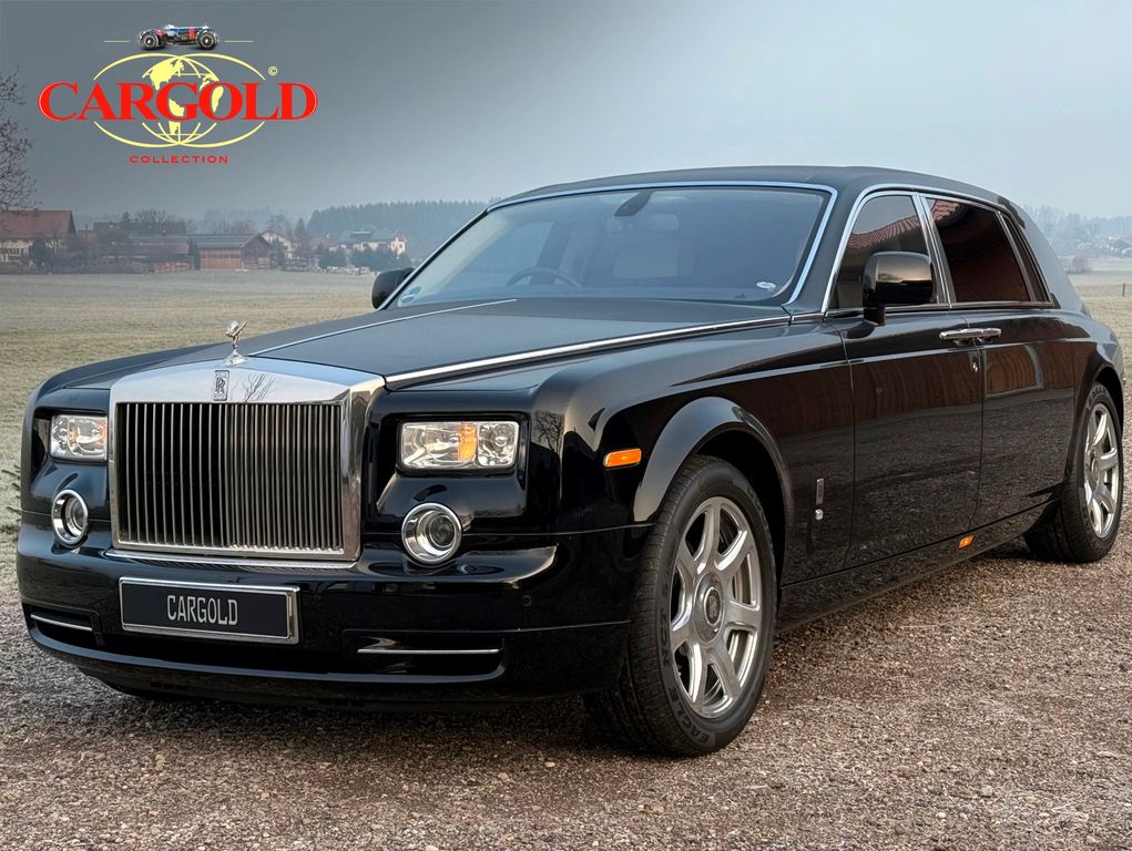 Rolls-Royce Phantom