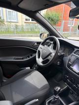 Hyundai i20 1.2 62kW Passion Passion  - Hyundai i20 Gebrauchtwagen in Lübeck
