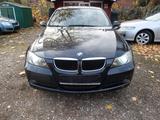 BMW 318i/XENON/KLIMAAUTOMATIK/2.HAND - BMW 318 aus 2007: 318i
