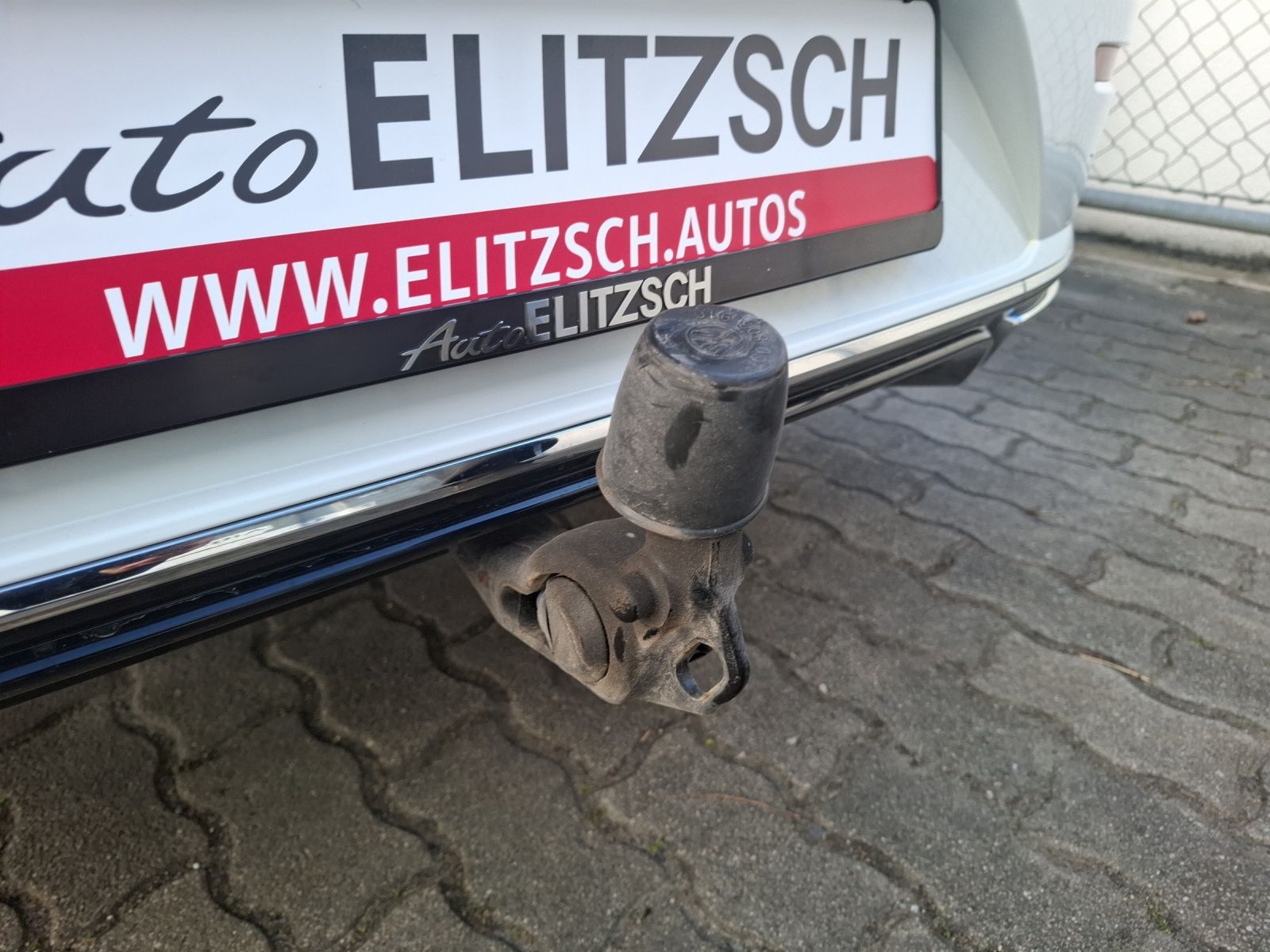 Fahrzeugabbildung Volkswagen Arteon SB TDI R-Line DSG 4M LED AHK Navi AID ACC