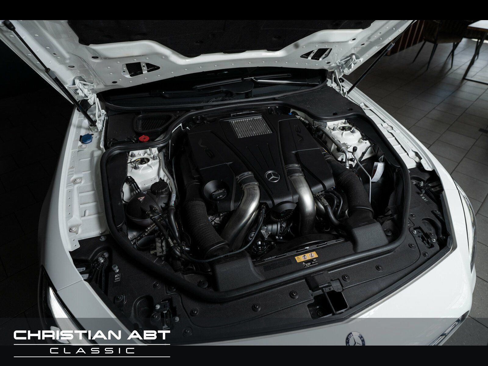 Fahrzeugabbildung Mercedes-Benz SL 500 COMAND/Pano.-Dach/Distronic/Autom./LED