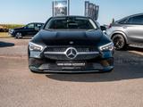 Mercedes-Benz CLA 220 d SB PROGRESSIVE MEMORY PANO KAMERA NAV+ - schwarze Mercedes-Benz CLA 220 Shooting Brake