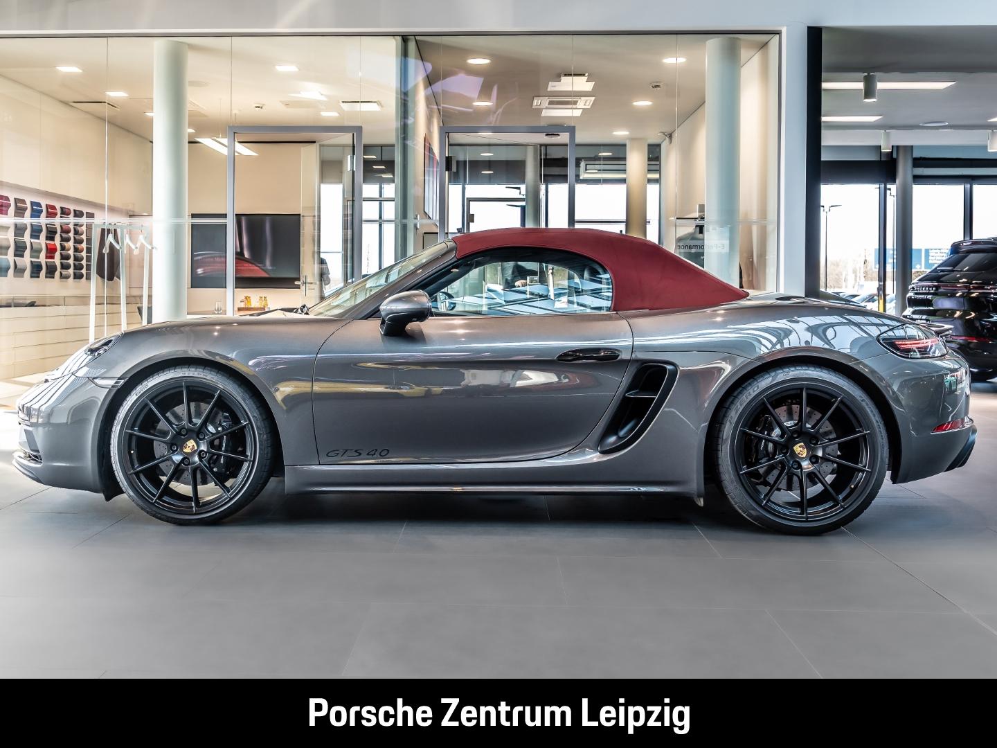 Porsche Boxster 718 GTS 4.0 PCCB Burmester LED Carbon