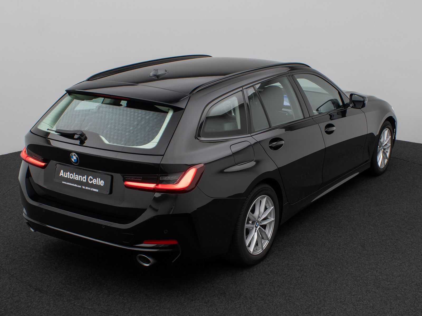 Fahrzeugabbildung BMW 320d HUD DAB CockPitPro Geschwindigkeitsr Sport