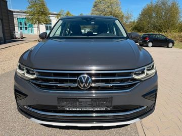 Volkswagen Tiguan - 2