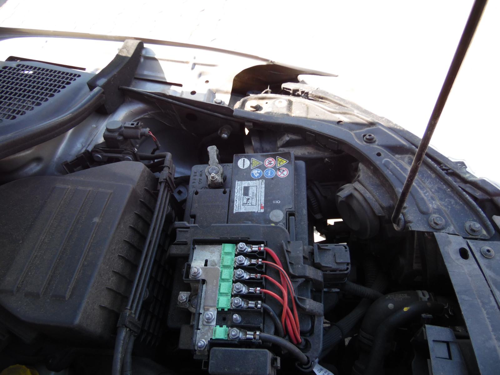 Skoda Rapid 2014 — photo 23