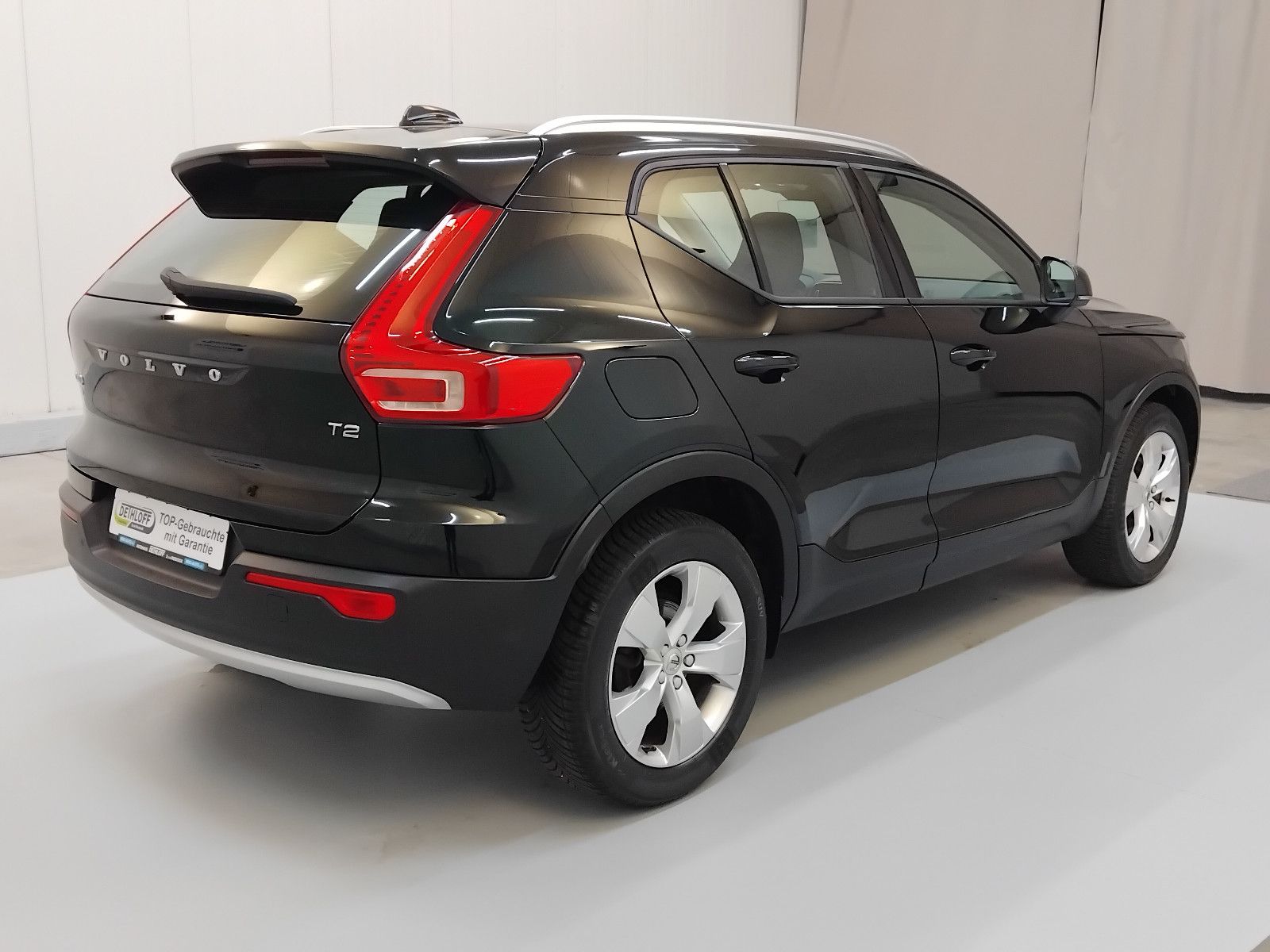 Volvo XC 40 (10/2021, Benzin)