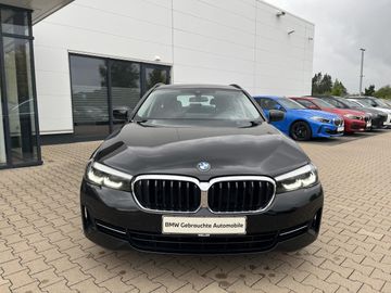BMW 520 - 12
