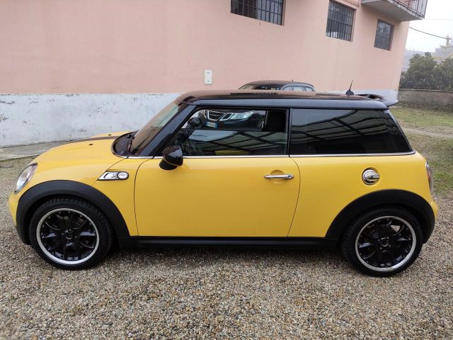 MINI Mini 1.6 16V Cooper S 128kw