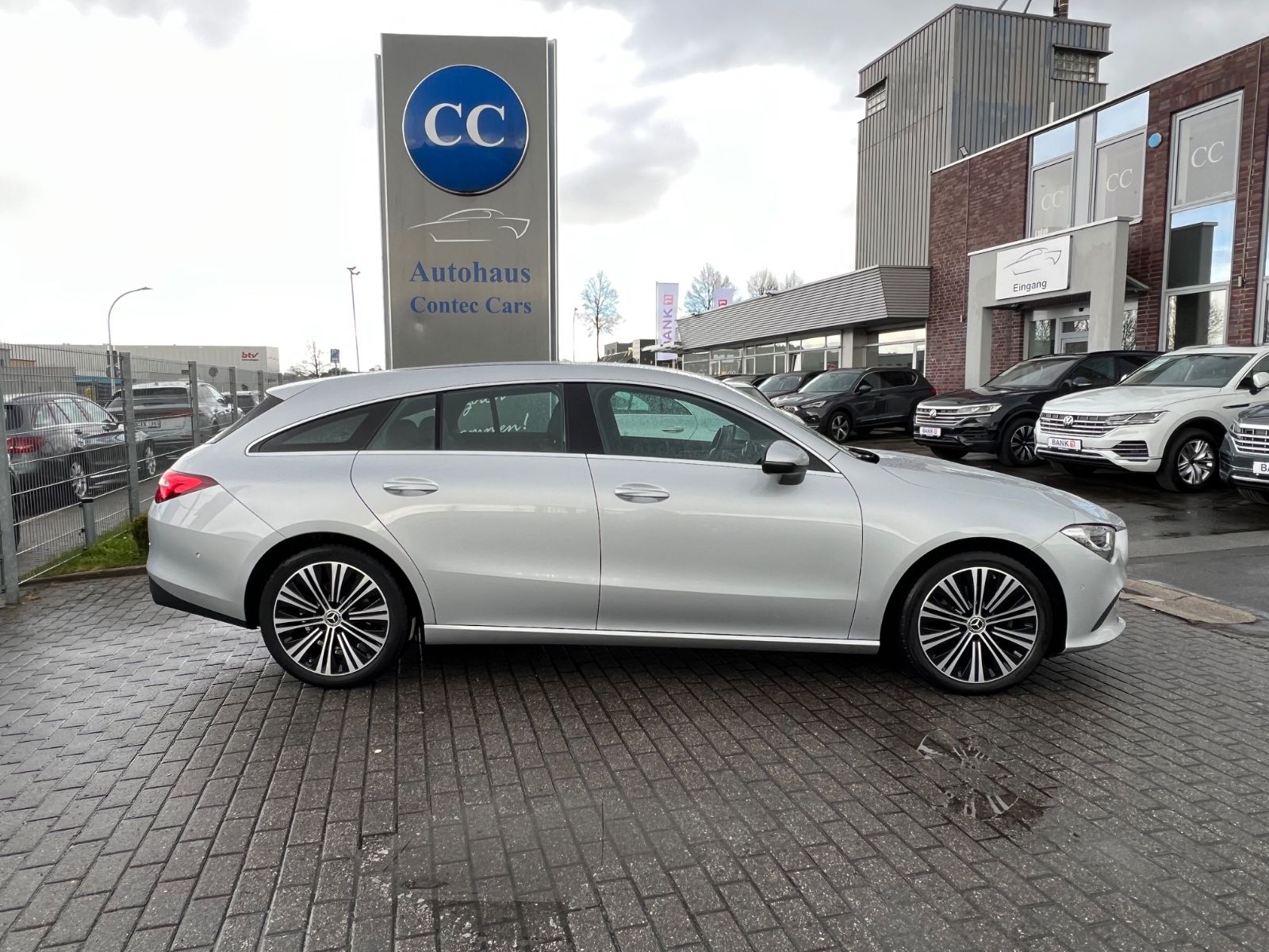 MERCEDES-BENZ CLA 200d Shooting Brake 4M Progressive DIS+AHK