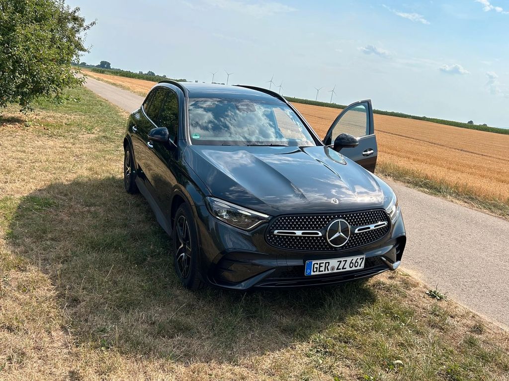 Image of Mercedes-Benz GLC 200