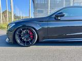 Mercedes-Benz C 63 AMG Mercedes-AMG Coupe / Perf. Sitze u. AGA - Mercedes-Benz C 63 AMG: Schwarz, Coupe