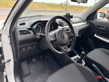 Suzuki Swift 1.2 DUALJET HYBRID Club